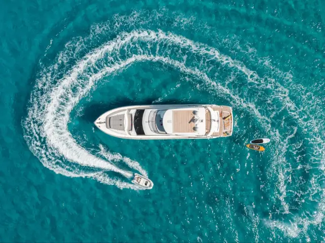 RAOUL W | Sunseeker 75 — 35 / 37