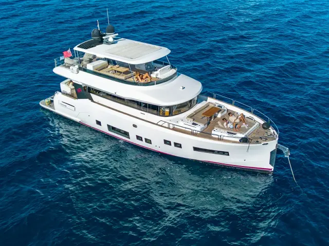 SALACIA | Sirena 64 — 14 / 39