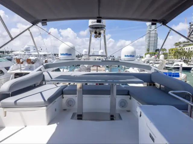 SEBASTIAN | Numarine 65 — 26 / 37
