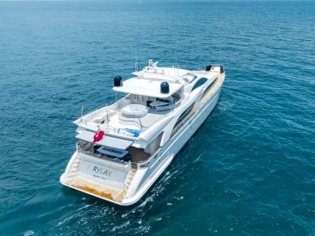 RYLAX | Azimut 116 — 18 / 108