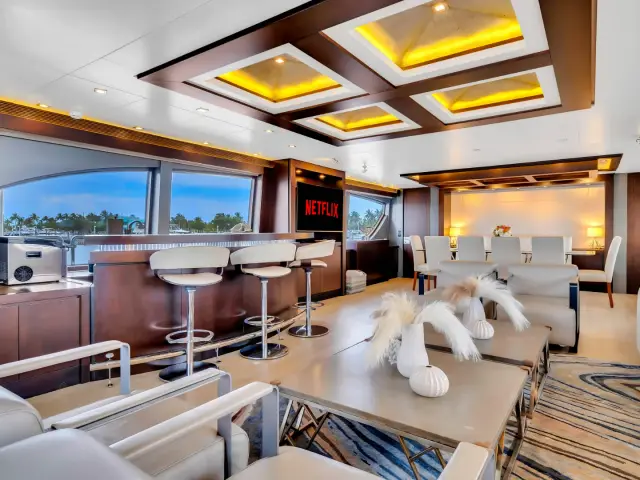 RYLAX | Azimut 116 — 65 / 108