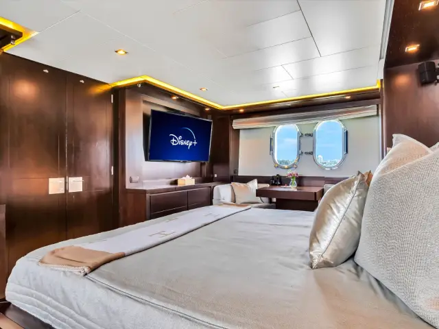 RYLAX | Azimut 116 — 78 / 108