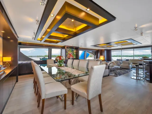 RYLAX | Azimut 116 — 53 / 108