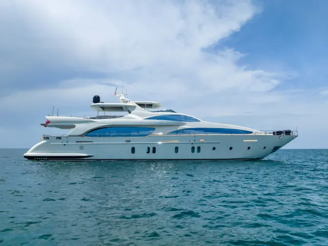 RYLAX | Azimut 116 — 24 / 108