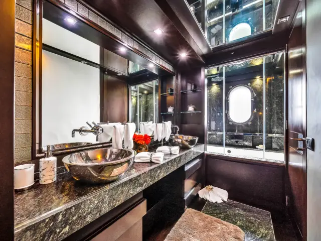 RYLAX | Azimut 116 — 73 / 108