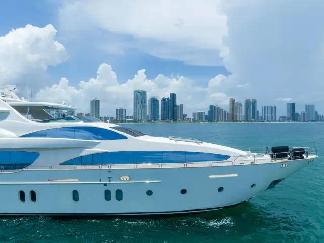 RYLAX | Azimut 116 — 17 / 108