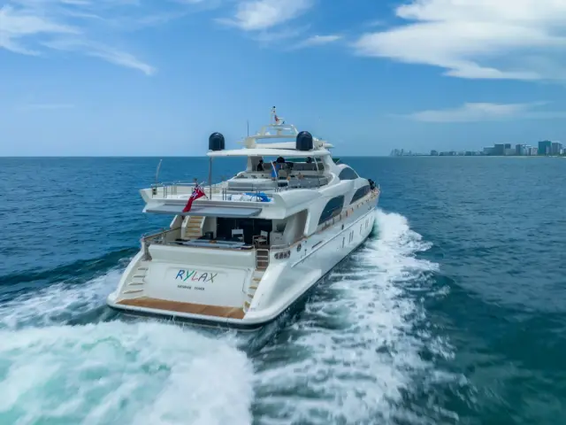 RYLAX | Azimut 116 — 10 / 108