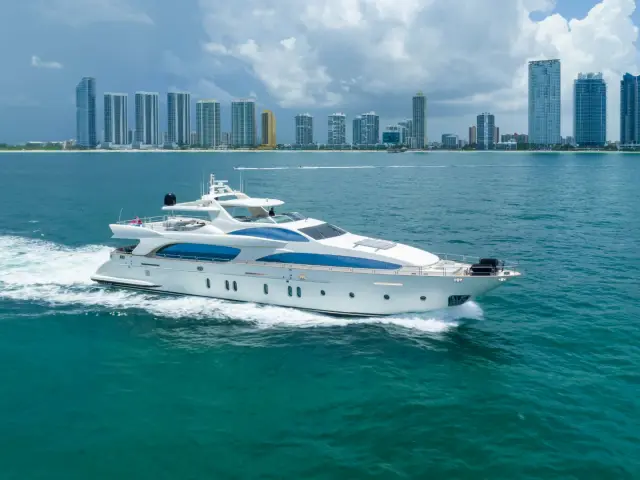 RYLAX | Azimut 116 — 12 / 108