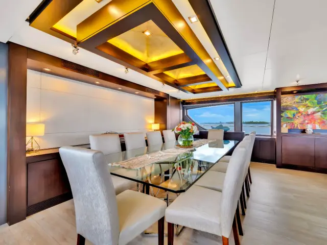 RYLAX | Azimut 116 — 62 / 108