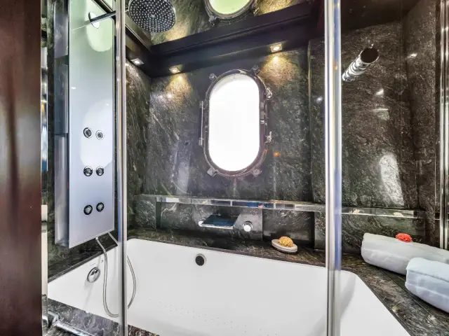 RYLAX | Azimut 116 — 74 / 108