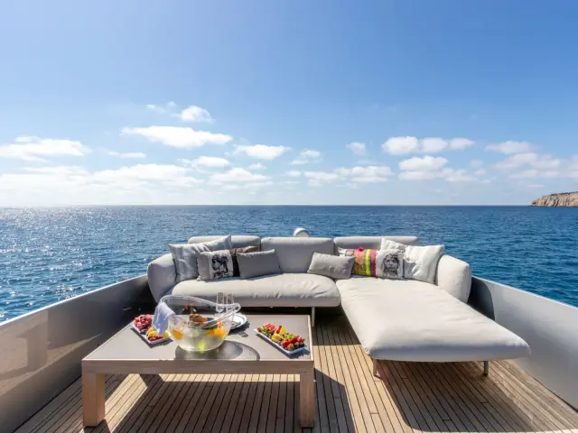 INSPIRATION | Pershing 90 — 9 / 16
