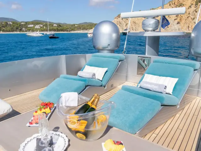 INSPIRATION | Pershing 90 — 10 / 16