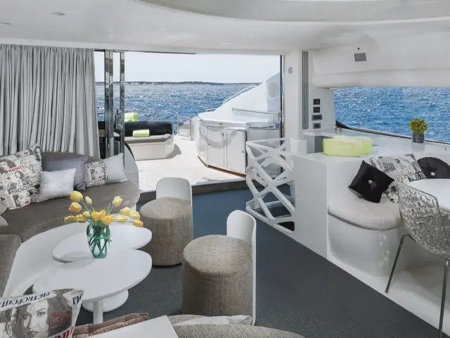 GEORGIA | Sunseeker Predator 82 — 7 / 18
