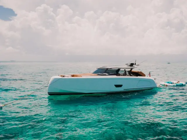 Vanquish VQ58 T-Top — 36 / 36