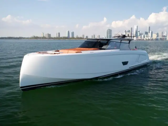 Vanquish VQ58 T-Top — 2 / 36