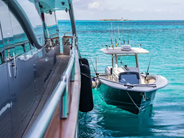 MY Tail Lights | Azimut 116 — 62 / 92