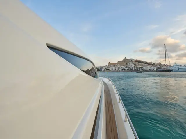 NINA | Alfamarine 78 — 6 / 23