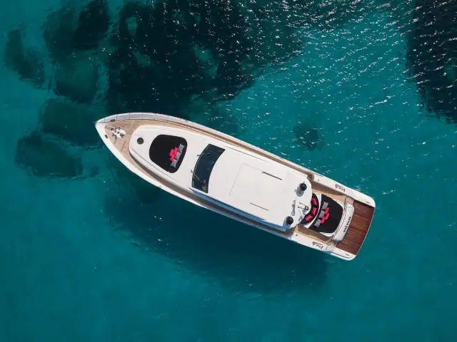 NINA | Alfamarine 78 — 3 / 23