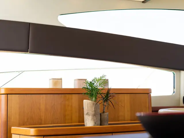 MALBEC | Sunseeker Predator 72 — 30 / 31