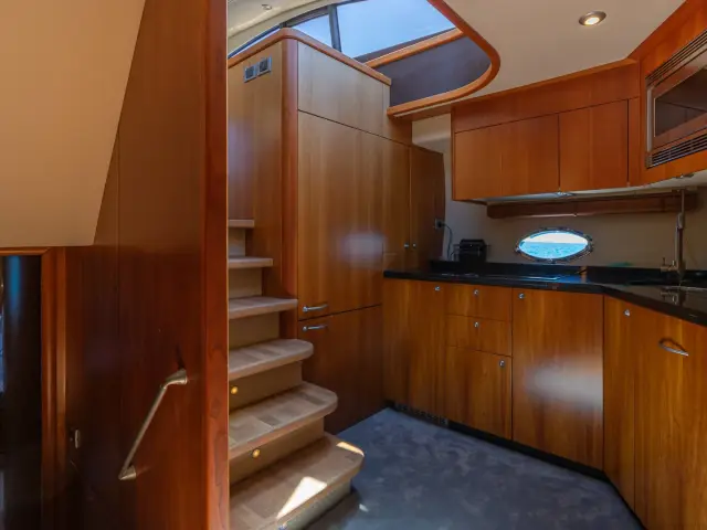 MALBEC | Sunseeker Predator 72 — 31 / 31