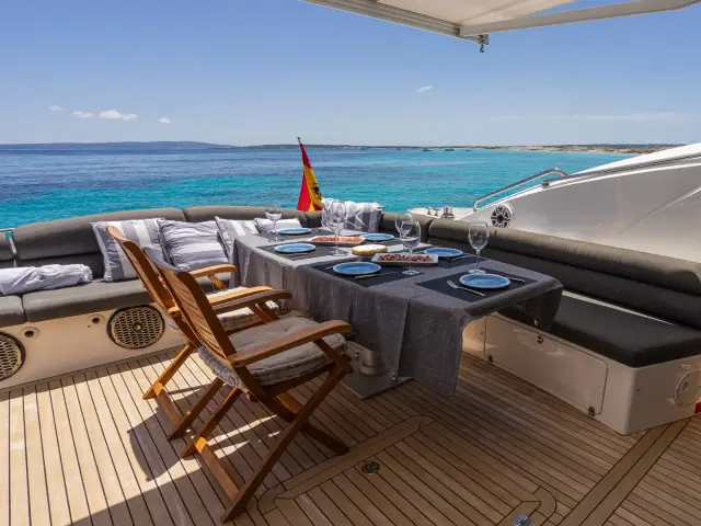 MALBEC | Sunseeker Predator 72 — 14 / 31