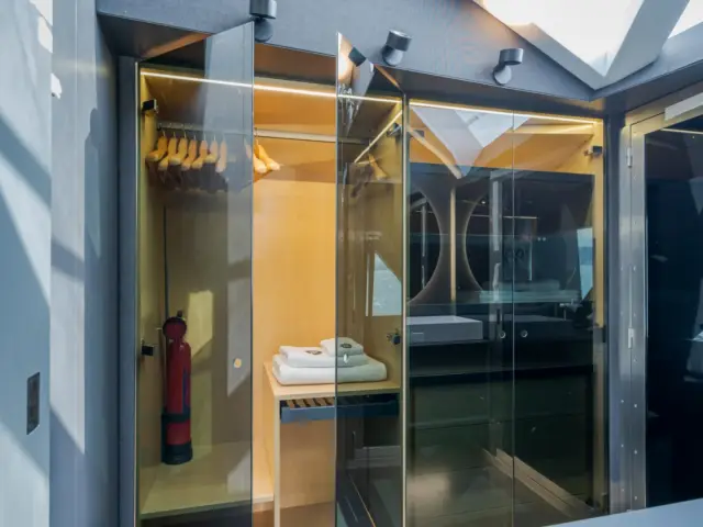 HANSTAIGER X1 — 34 / 41