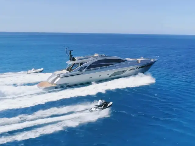 BEYOND | Pershing 8X — 42 / 50