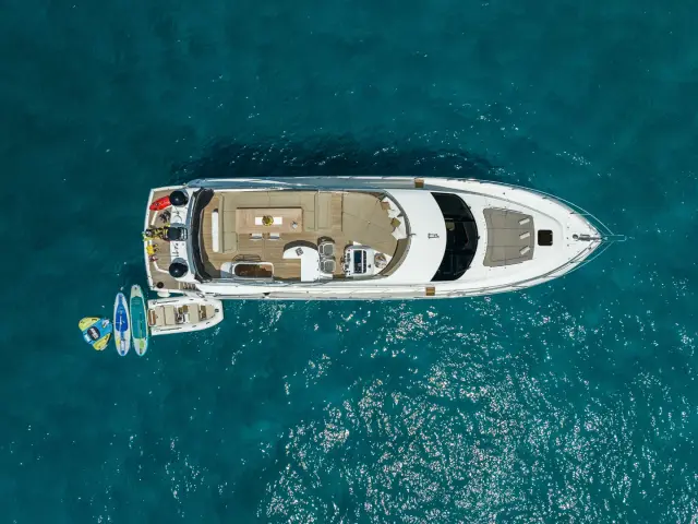 CALA DI LUNA | Sunseeker Manhattan 70 — 43 / 49