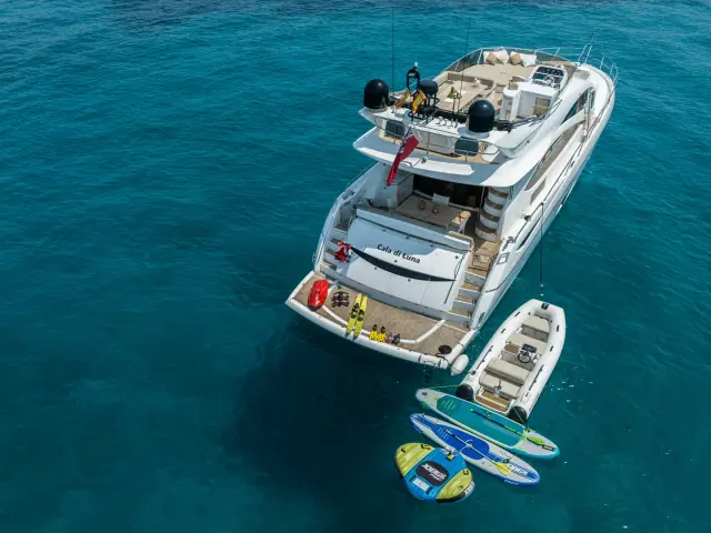CALA DI LUNA | Sunseeker Manhattan 70 — 42 / 49