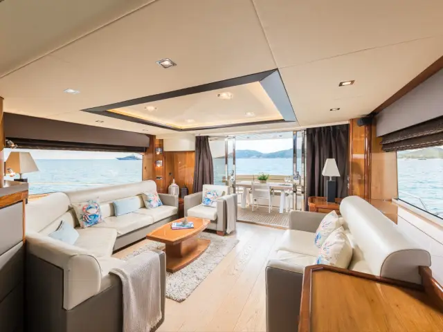 CALA DI LUNA | Sunseeker Manhattan 70 — 32 / 49
