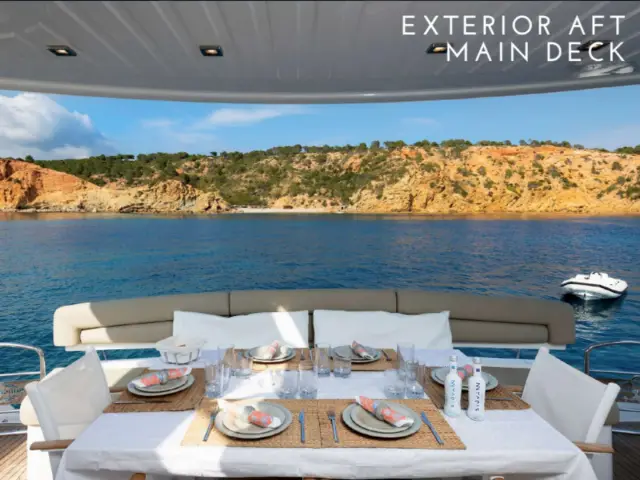 CALA DI LUNA | Sunseeker Manhattan 70 — 14 / 49