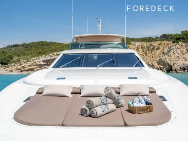 DOLCE VITA IV | Astondoa 102 GLX — 19 / 48