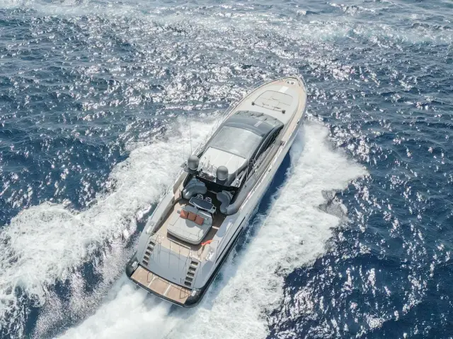 FIVE STARS | Mangusta 92 — 11 / 36