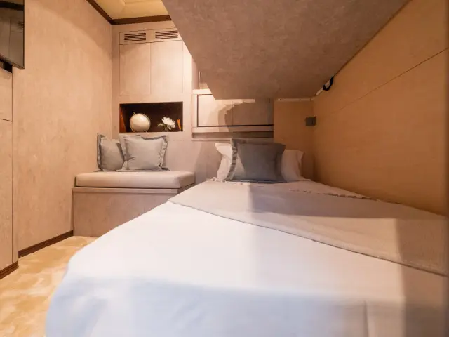 FIVE STARS | Mangusta 92 — 36 / 36
