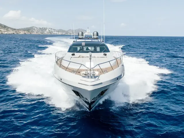 FIVE STARS | Mangusta 92 — 13 / 36