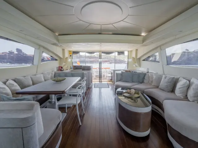 FIVE STARS | Mangusta 92 — 17 / 36
