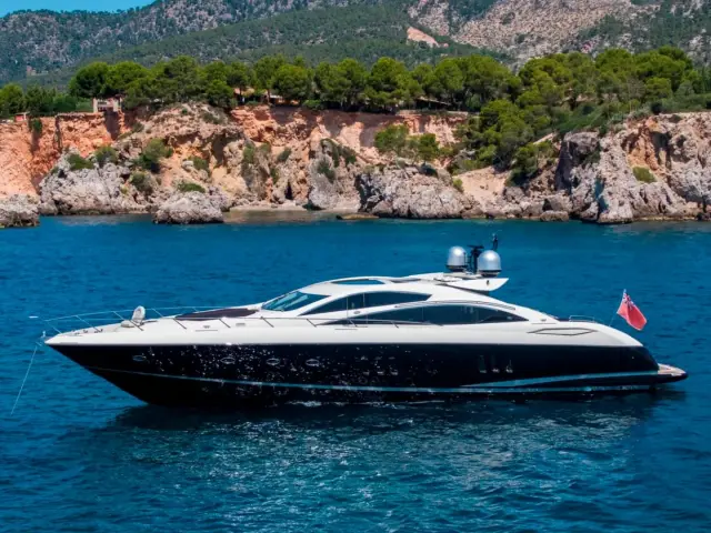 FROGGY | Sunseeker Predator 82 — 4 / 31