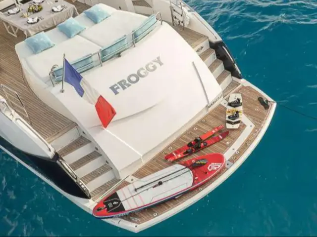 FROGGY | Sunseeker Predator 82 — 9 / 31
