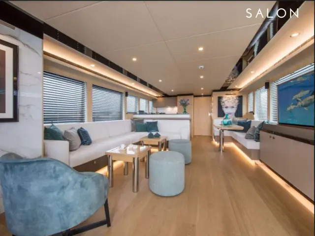 SEA STORY | Vanquish 82 — 6 / 14