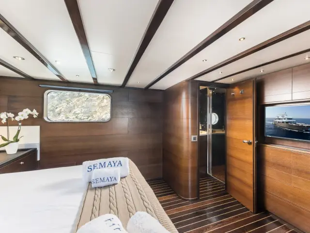 SEMAYA | Navetta 31M — 22 / 24