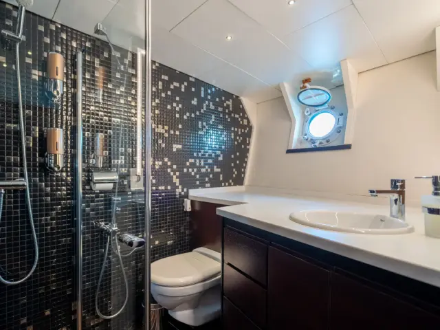 SEMAYA | Navetta 31M — 24 / 24