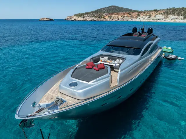 XAMAN | Pershing 90 — 5 / 47