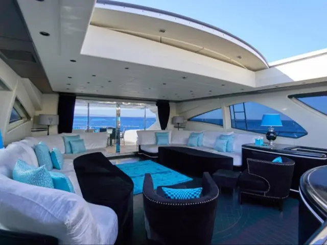 SHANE | Mangusta 130 — 16 / 33