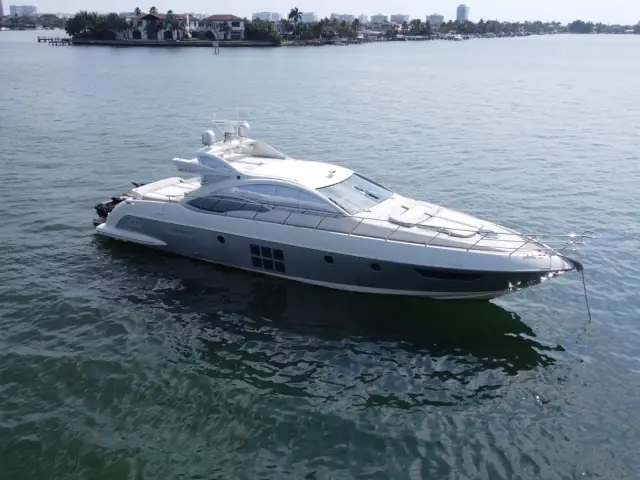LIFE IS GREAT | Azimut 62S — 7 / 33