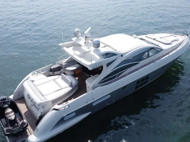 LIFE IS GREAT | Azimut 62S — 6 / 33