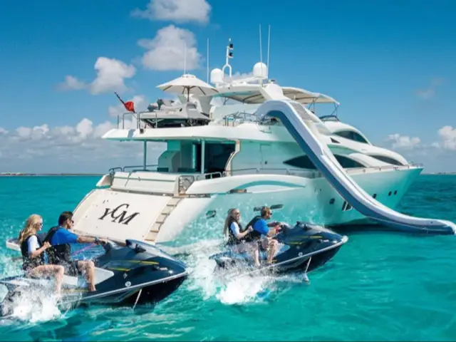 YCM105 | Sunseeker 105 — 8 / 75