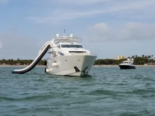 YCM105 | Sunseeker 105 — 9 / 75