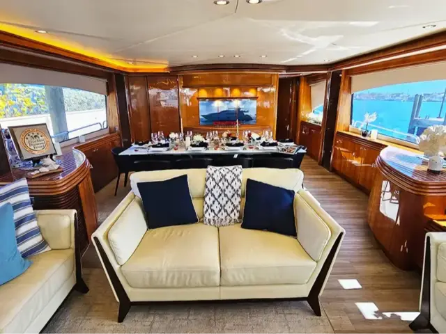 YCM105 | Sunseeker 105 — 59 / 75