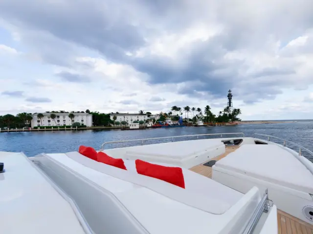 ADONIS | Numarine 80 — 32 / 74