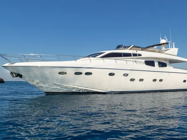 AMORAKI | Posillipo Rizzardi 70 — 2 / 25